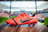 Kevin Volland <br>Bayer Leverkusen <br>„IM TRAINING GETRAGEN“ <br>Original signierter <br>Nike Phantom Venom Schuh