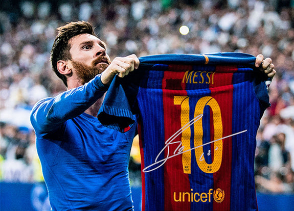 Lionel Messi <br>FC Barcelona <br>Original signiertes Foto <br>„Iconic Classico Celebration“ <br>40 x 30 cm