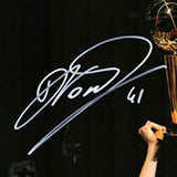 Dirk Nowitzki <br>Original signiertes Foto <br>NBA Champion 2011 <br>28 x 36 cm