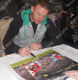 Wayne Rooney<br>Manchester United<br>Original signiertes und gerahmtes Poster<br>53 x 63 cm